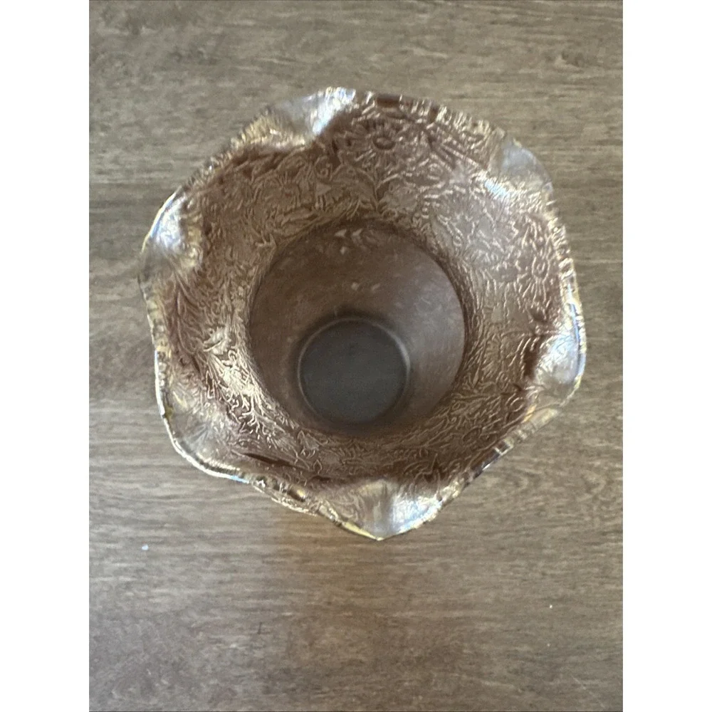 Vintage 22K gold encrusted glass vase Glastonbury Lotus Daisy Field Floral Patte